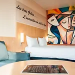 Ibis Centre Comedie 3*