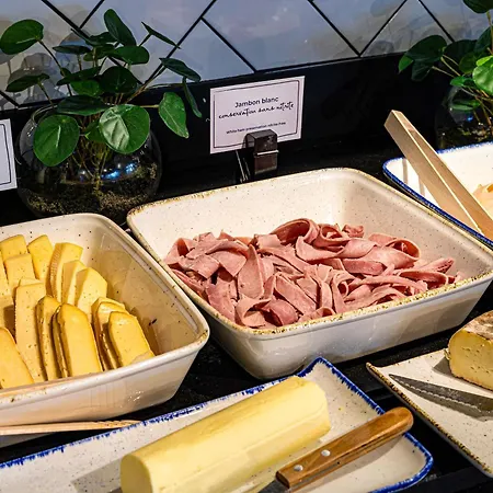 Ibis Centre Comedie Hotel