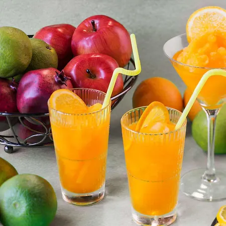 Ibis Centre Comedie Hotel 3*