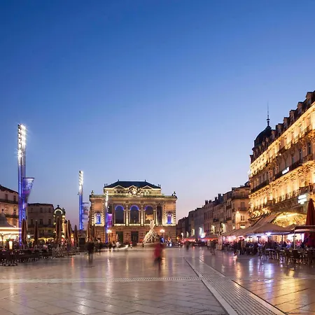 Ibis Centre Comedie 3*