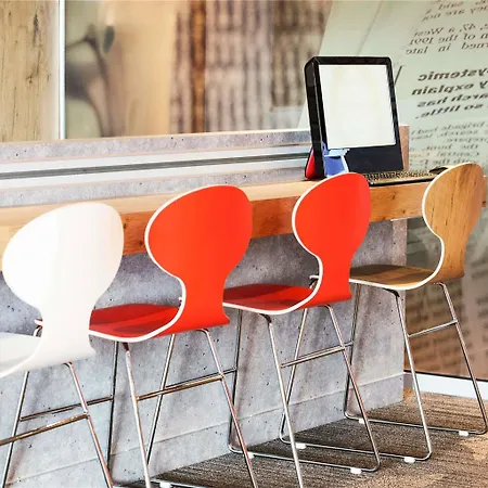 Hotel Ibis Centre Comedie 3*