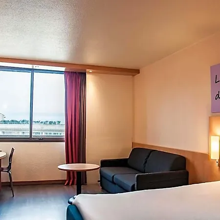 Hotel Ibis Centre Comedie 3*