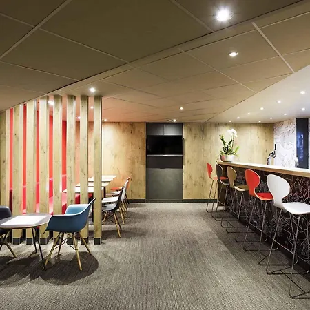 Ibis Centre Comedie 3*