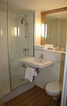Ibis Centre Comedie Hotel 3*