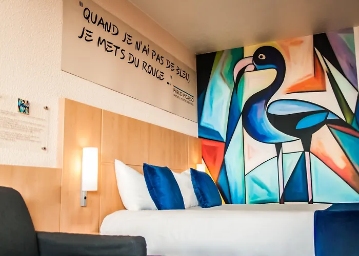Ibis Centre Comedie Hotel
