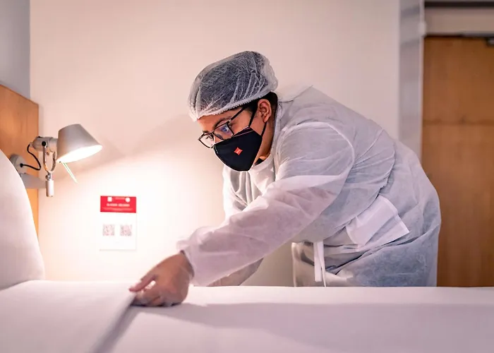 Ibis Centre Comedie 3* Μονπελιέ