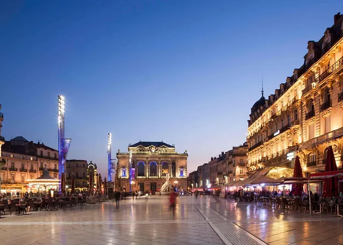 Ibis Centre Comedie 3*